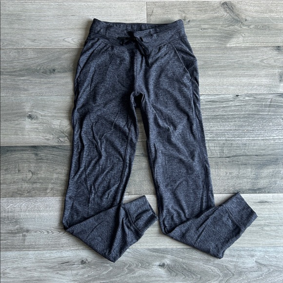 Lululemon Ready To Rulu Joggers - Picture 1 of 8